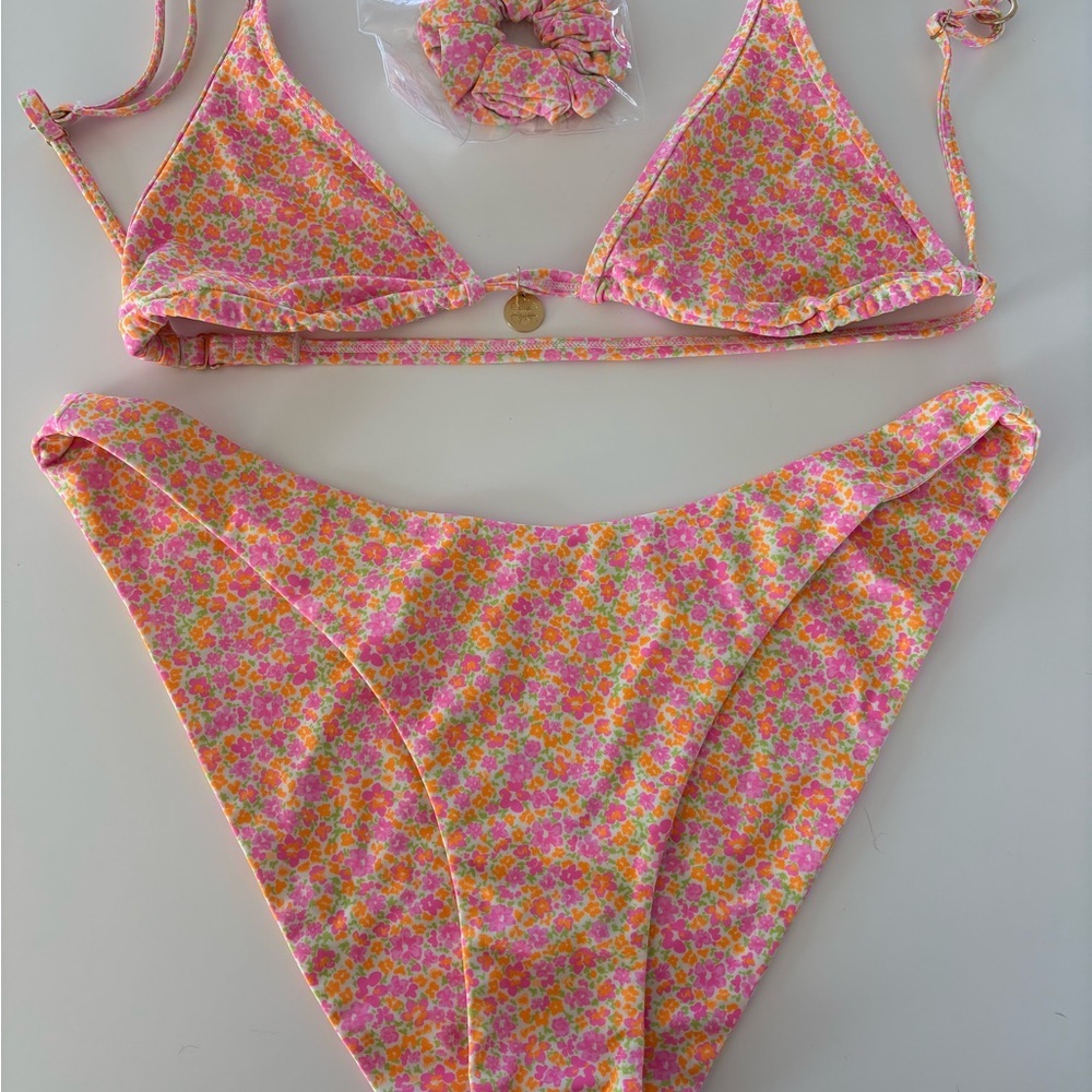 Kulani Kinis Floral Bikini Set XL/2XL – Pink Orange Print – Never Worn